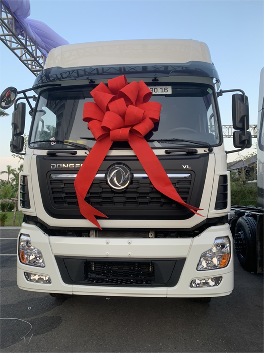 Giới Thiệu Mẫu Xe Dongfeng Hoàng Huy 5 chân nhập khẩu nguyên chiếc