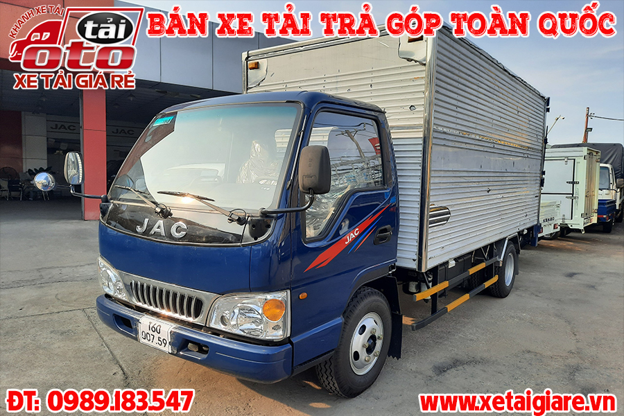 Xe Tải JAC 2T4 L250 Thùng Kín Bửng Nâng,Xe Tải 2.4T Thùng Kín Bửng Nâng 2021,JAC 1047/L250, xe tải 2.4 tấn JAC l250,xe tải jac 2t4 máy isuzu,