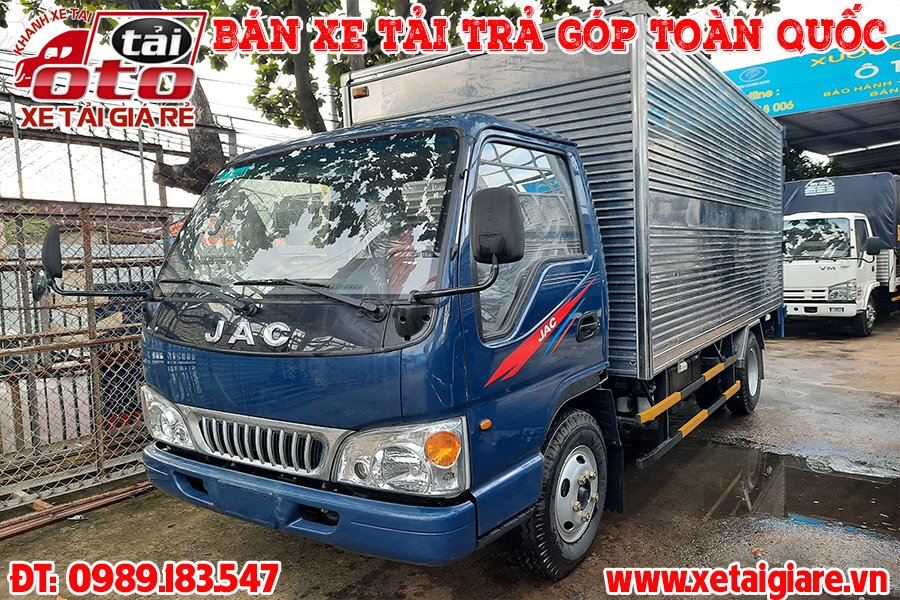 Xe Tải JAC 2T4 L250 Thùng Kín Bửng Nâng,Xe Tải 2.4T Thùng Kín Bửng Nâng 2021,JAC 1047/L250, xe tải 2.4 tấn JAC l250,xe tải jac 2t4 máy isuzu,