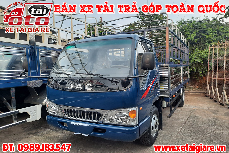 Xe Tải JAC 2T4 L250 Thùng Kín Bửng Nâng,Xe Tải 2.4T Thùng Kín Bửng Nâng 2021,JAC 1047/L250, xe tải 2.4 tấn JAC l250,xe tải jac 2t4 máy isuzu,