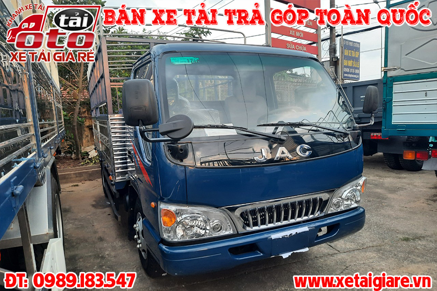 Xe Tải JAC 2T4 L250 Thùng Kín Bửng Nâng,Xe Tải 2.4T Thùng Kín Bửng Nâng 2021,JAC 1047/L250, xe tải 2.4 tấn JAC l250,xe tải jac 2t4 máy isuzu,